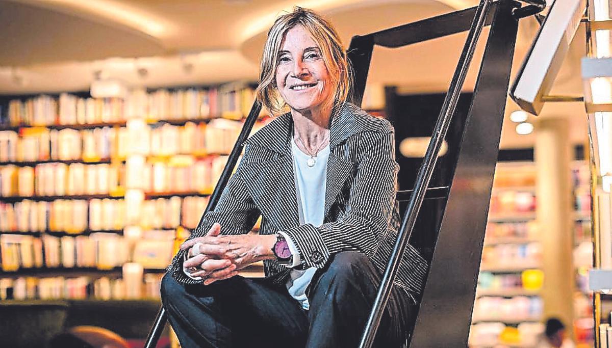 La escritora María Negroni, en la librería Finestres de Barcelona.