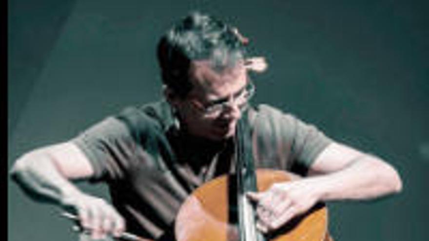 Miguel Jaubert, violonchelista.