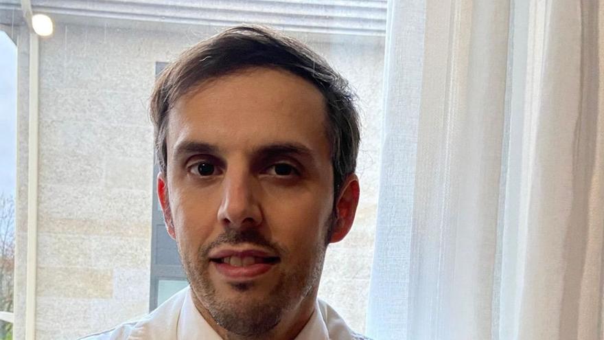 Carlos Rábade, neumólogo: «El tabaquismo no es un hábito ni un vicio, es una enfermedad»