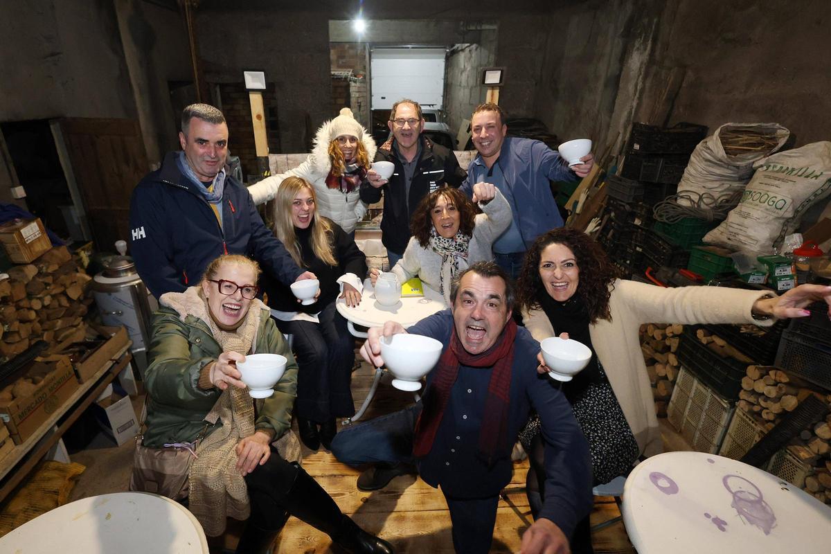 Os das pistas se reunieron ayer para un ensayo antes de carnaval.