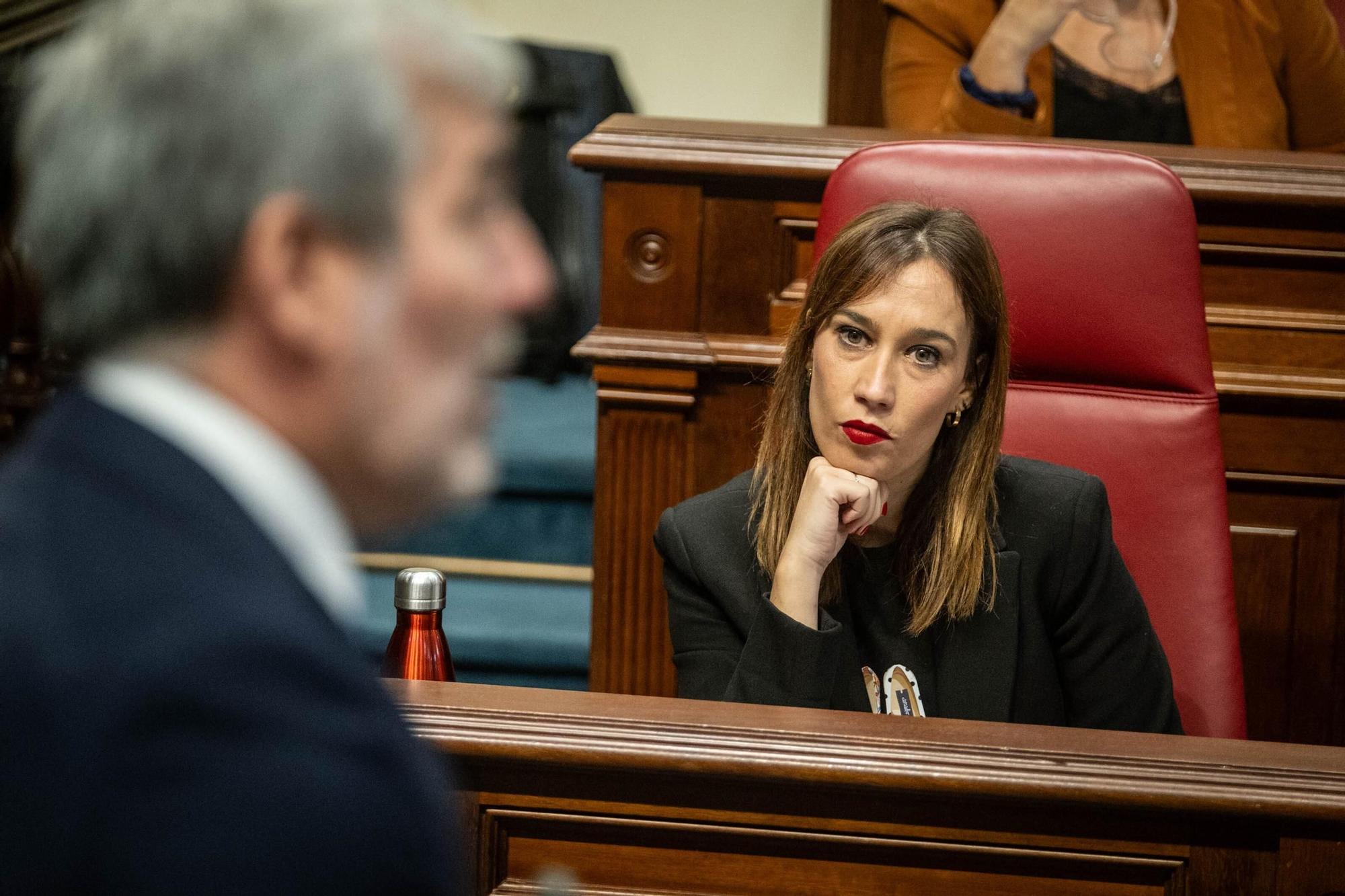 Pleno del Parlamento de Canarias (12.12.09)