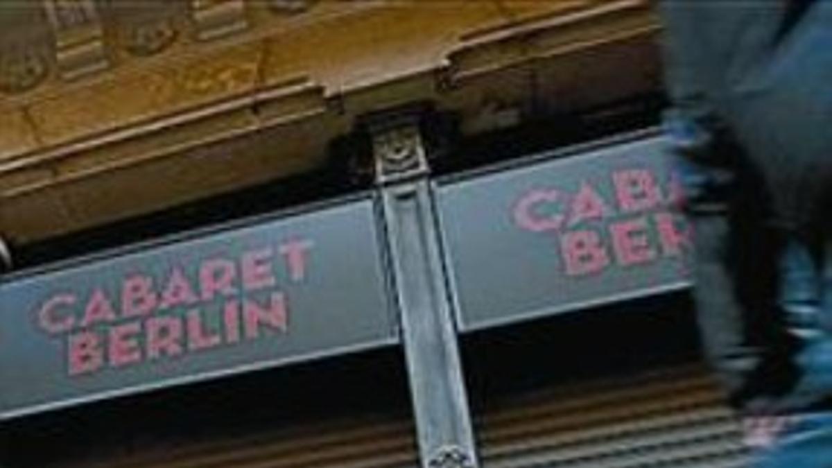 Puerta del Cabaret Berlín.