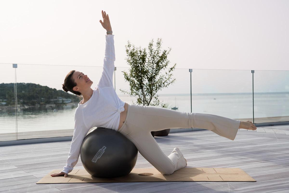 La profesora de pilates Olga Urban dirigirá una de las sesiones solidarias este sábado.