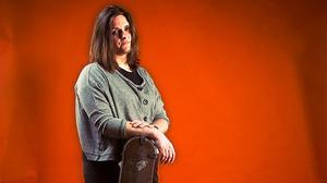 Madeleine Peyroux interpreta en acústic el tema ’Bye bye love’.