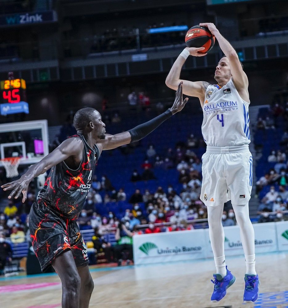 Real Madrid 70 - CB Gran Canaria 75