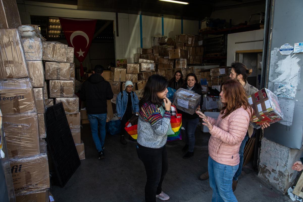 Voluntarios de Barcelona envían ayuda a las victimas terremoto de Turquía