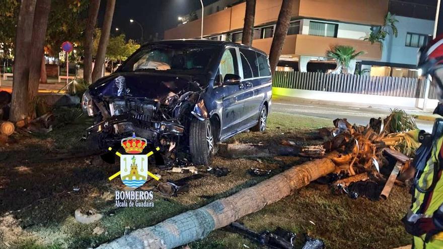Vídeo | Cayetano Rivera sufre un accidente de tráfico en Sevilla