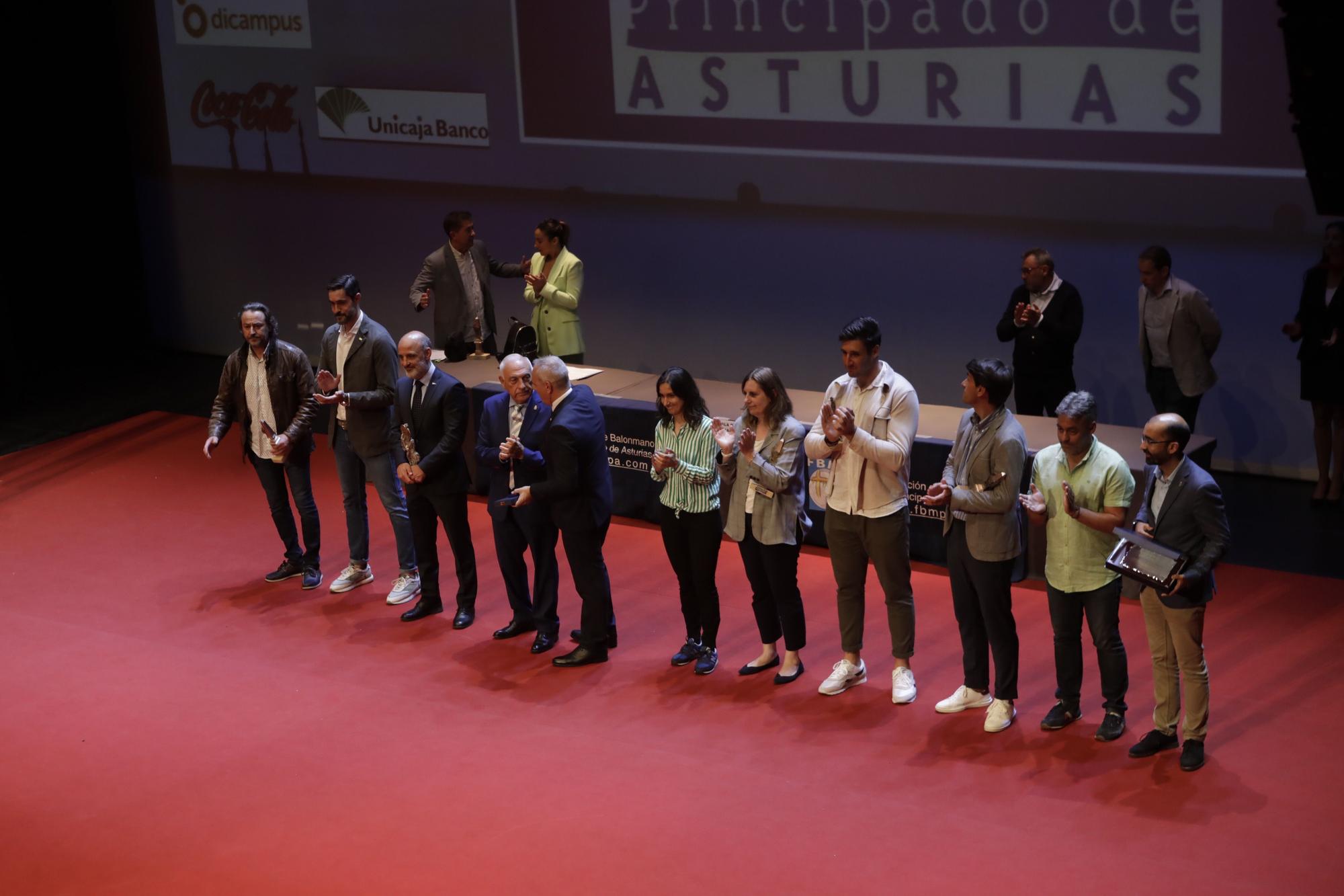 En imágenes: Así fue la gala del Balonmano Asturiano en la Laboral