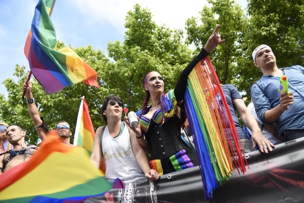 Miles de personas participaron este sábado en el acto central del Pride 2018