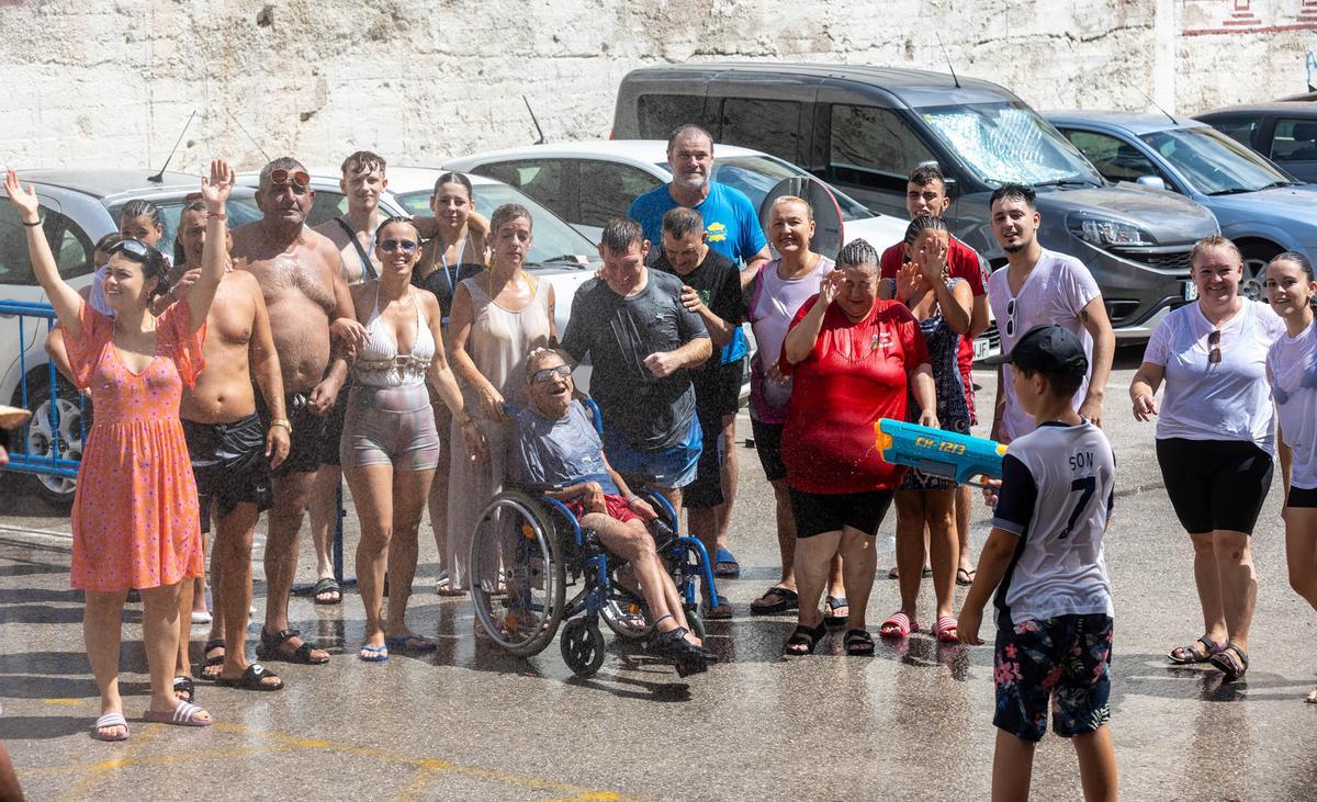 Las imágenes de la banyà de las fiestas de San Roque