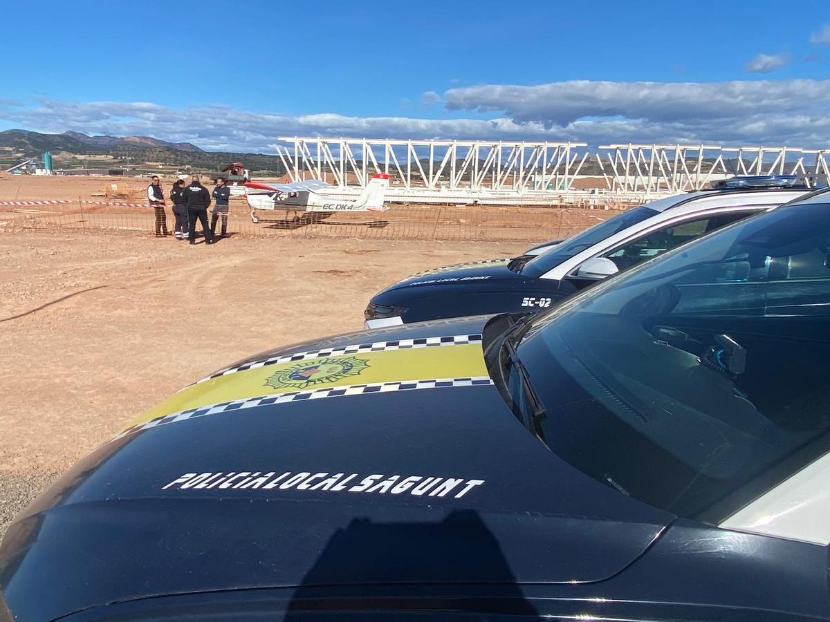 Aterrizaje de emergencia en Sagunt junto a las obras de la gigafactoría