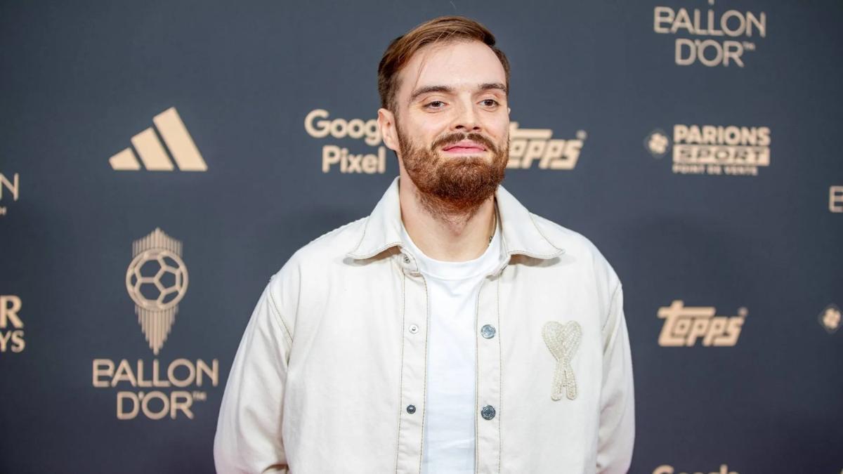 Ibai Llanos anuncia la presentación de 'La Velada del Año VI'.