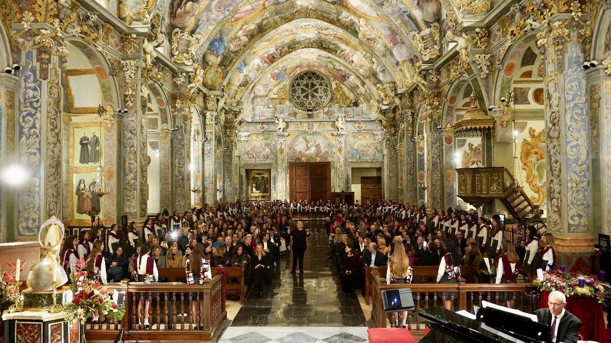 Imangen de archivo de un concierto navideño solidario organizado por la Fundación Columbus