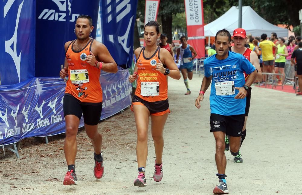 La competición arrancó ayer al mediodía en el parque vigués con 750 competidores