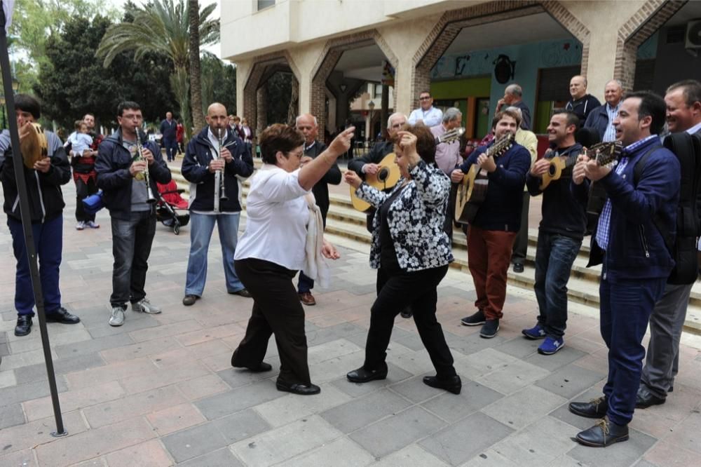 Alhama disfruta con la fiesta de los Mayos