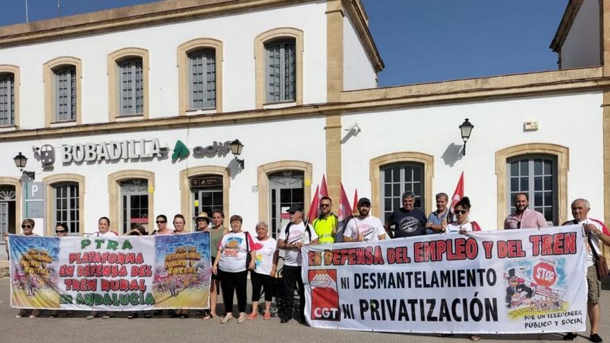 Protesta de CGT hace unos días en Bobadilla. | L.O.