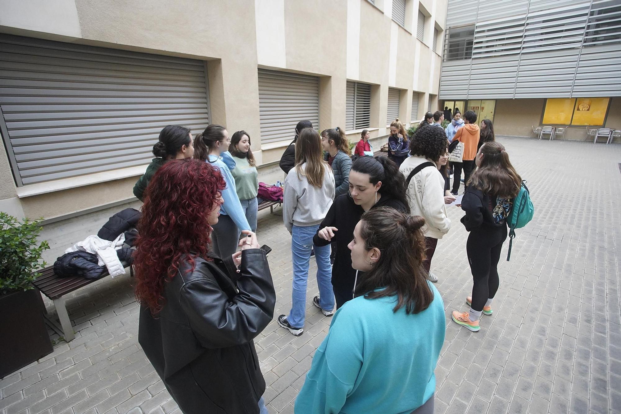 Protestes a la UdG pels casos d'assetjament sexual