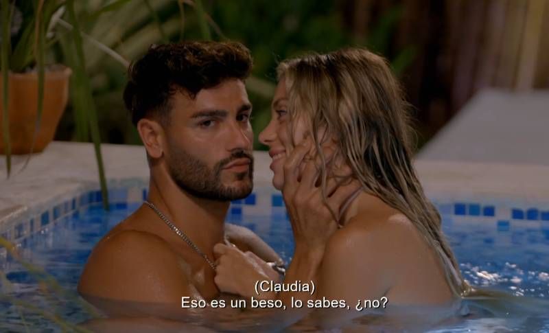 La reacción de Claudia al conocer la infidelidad de Gilbert