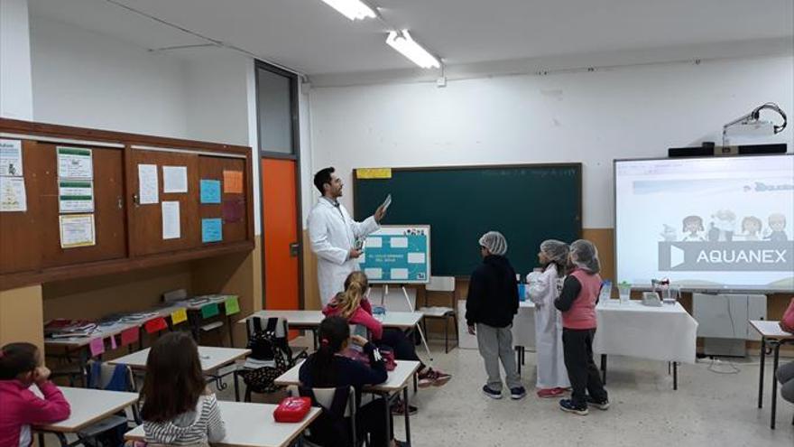 Los escolares aprenden a hacer un uso responsable del agua