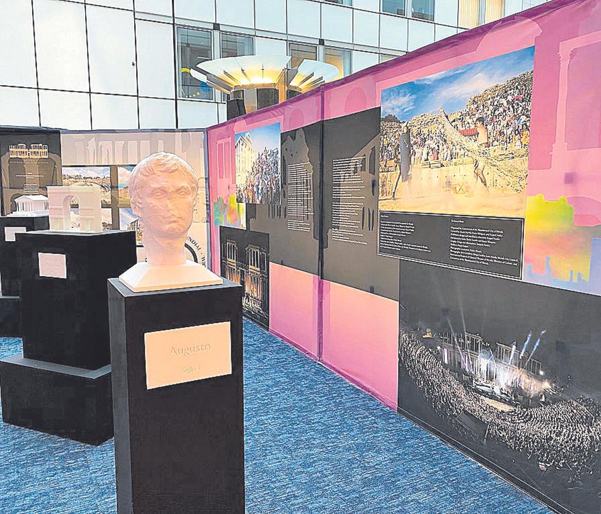 Algunos de los elementos expuestos en la muestra.