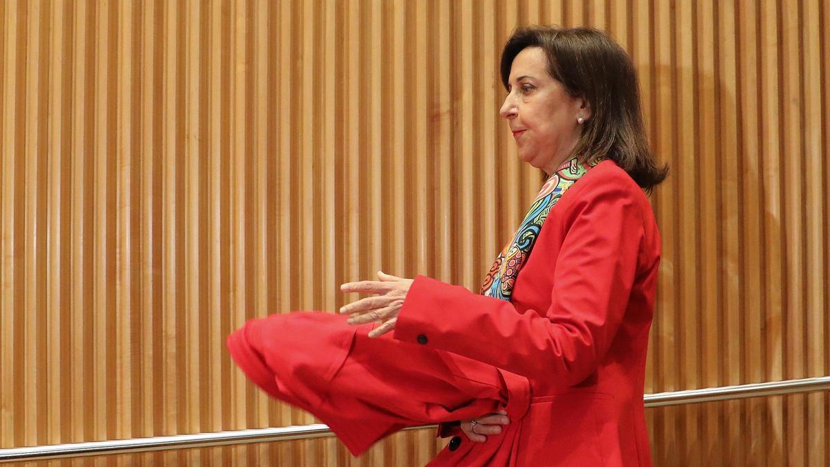La ministra de Defensa, Margarita Robles, a su llegada a la Comisión de Defensa en el Congreso de los Diputados