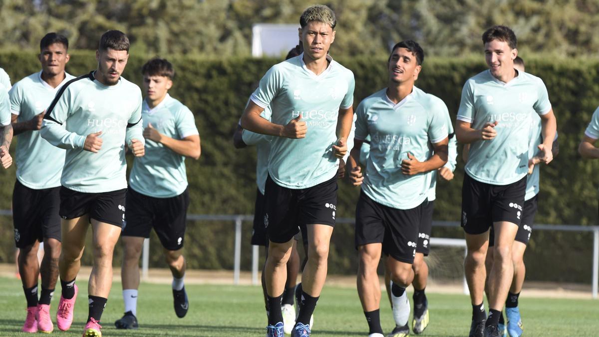 Imagen del último entrenamiento de la SD Huesca antes de viajar a Oviedo.