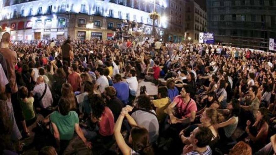 Los &#039;indignados&#039; no se van de la puerta del Sol