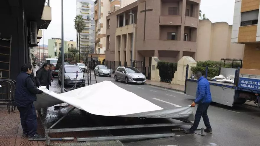 Comienza el montaje de las carpas falleras en Xàtiva