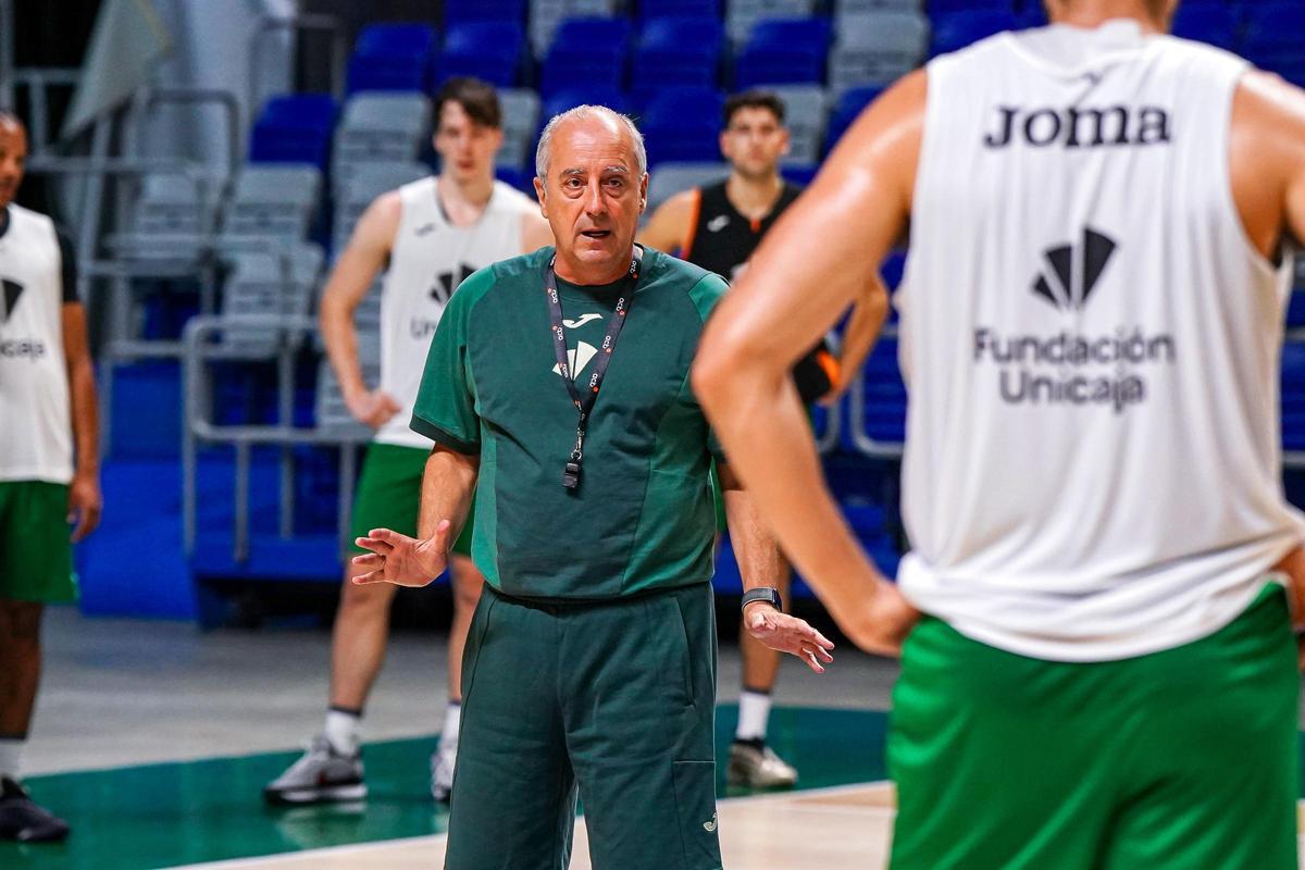 Primer entrenamiento del Unicaja en el Carpena en la temporada 26/27