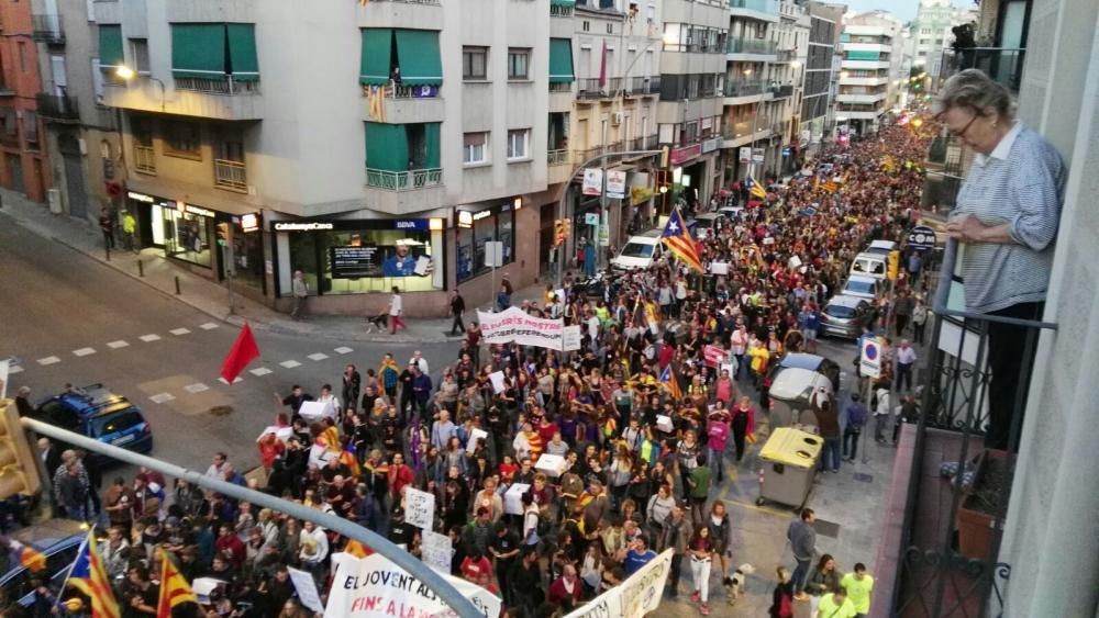 Concentració a Manresa a favor del referèndum i contra la repressió