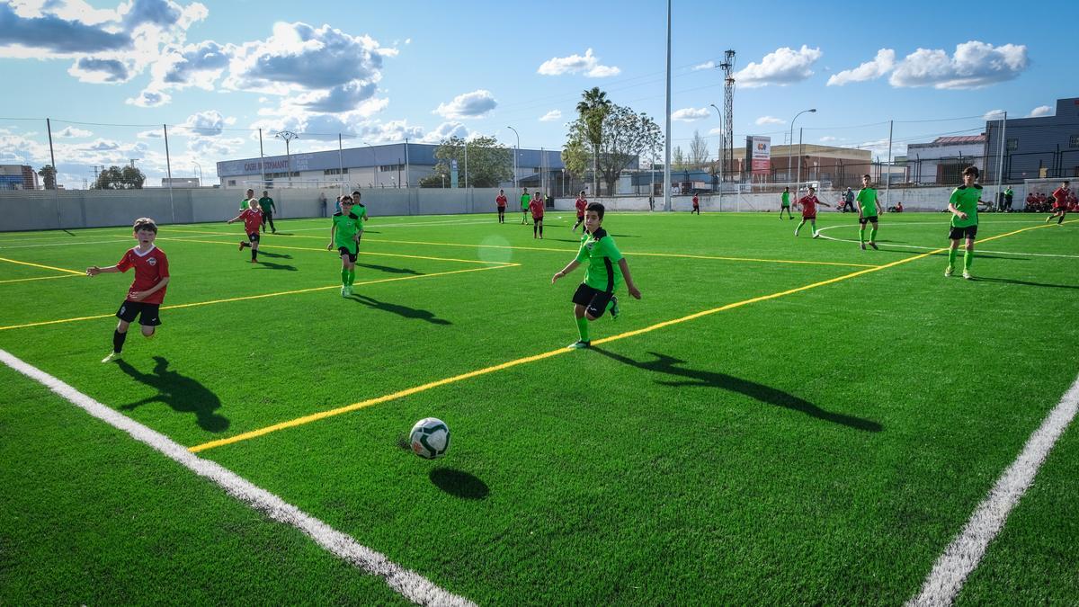 Nuevo campo de fútbol de la margen derecha, junto al Seminario, que llevará el nombre de Paco Pulido.