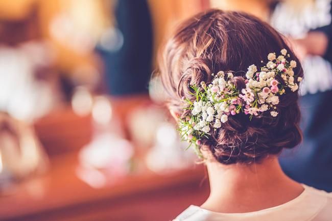 Recogidos para novias: tocados de flores