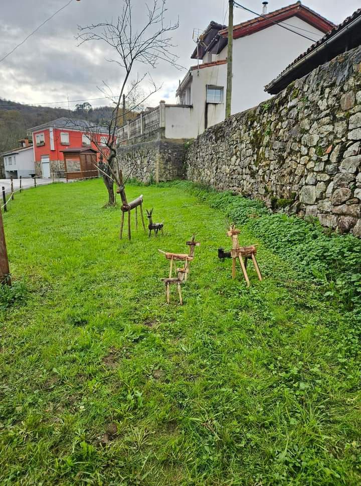 Así decoró Grado pueblos y negocios para el concurso navideño: estas son las propuestas