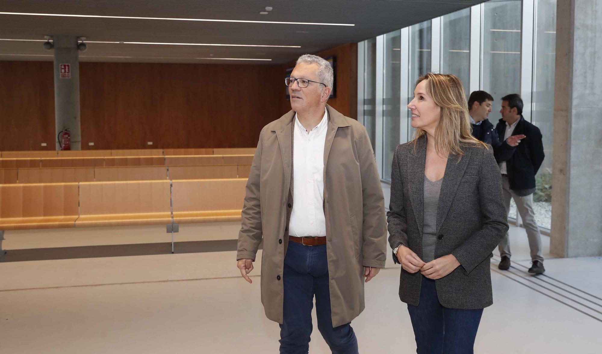 Las operadoras de autobús visitan la estación intermodal de Vigo