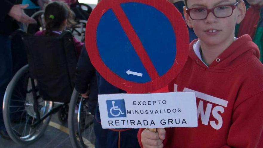 Alain Miguélez, ayer, durante el taller de educación vial.