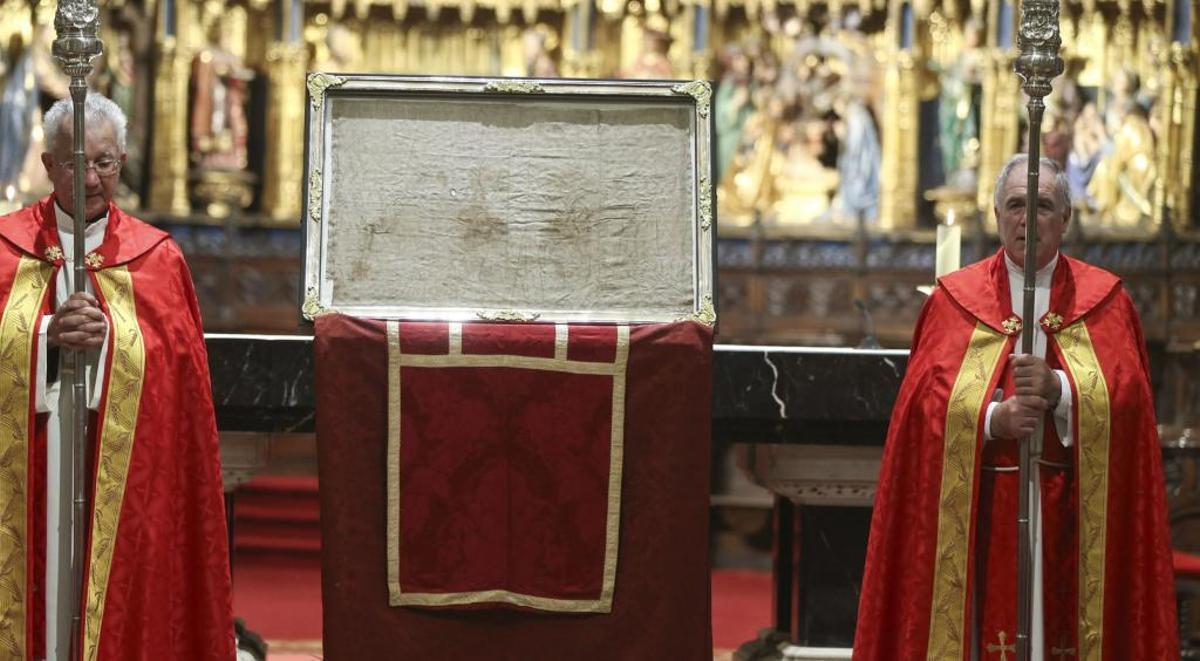 Bendición del Santo Sudario