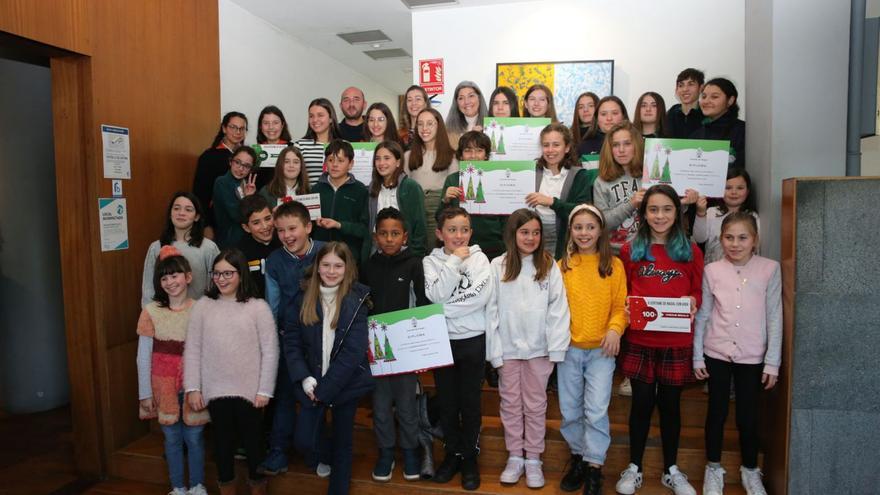 Cangas entrega sus premios de Nadal con Vida y de belenes a los colegios