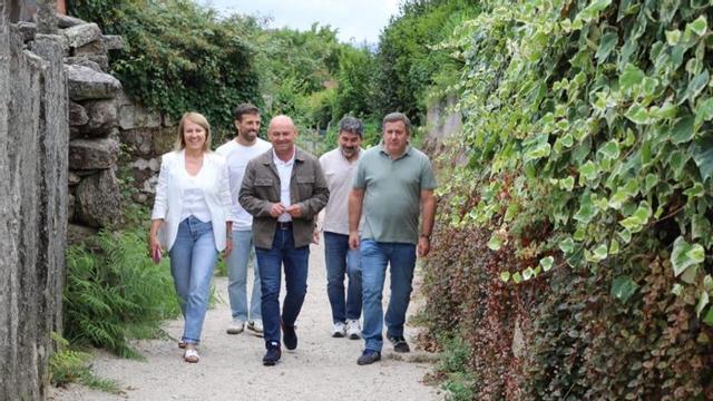 A la apertura acudieron el presidente del GDR, Pablo Castillo, y la alcaldesa.