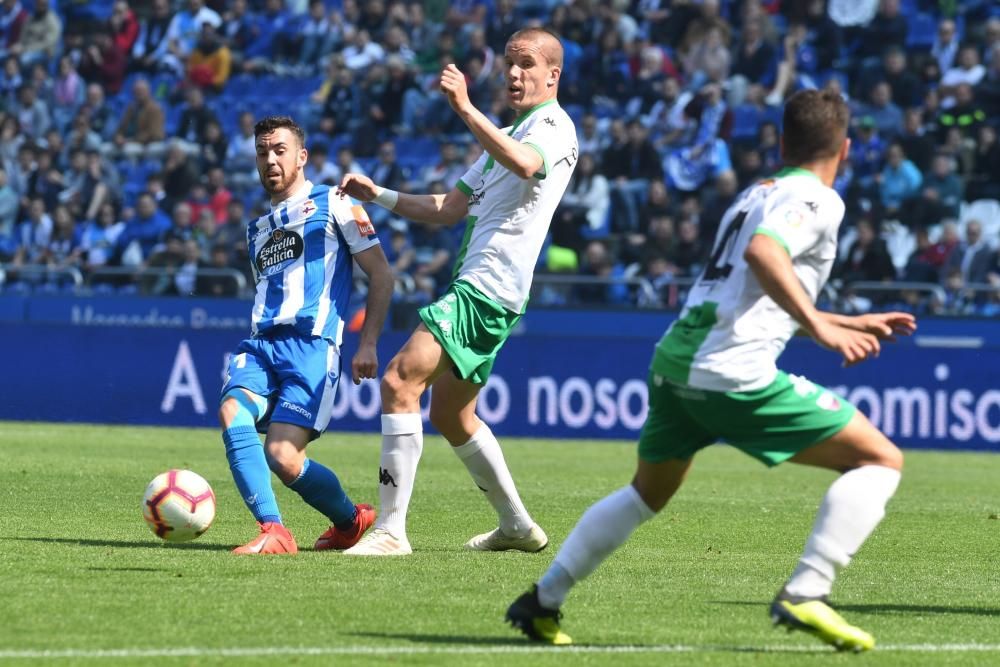 El Dépor cae ante el Extremadura en Riazor