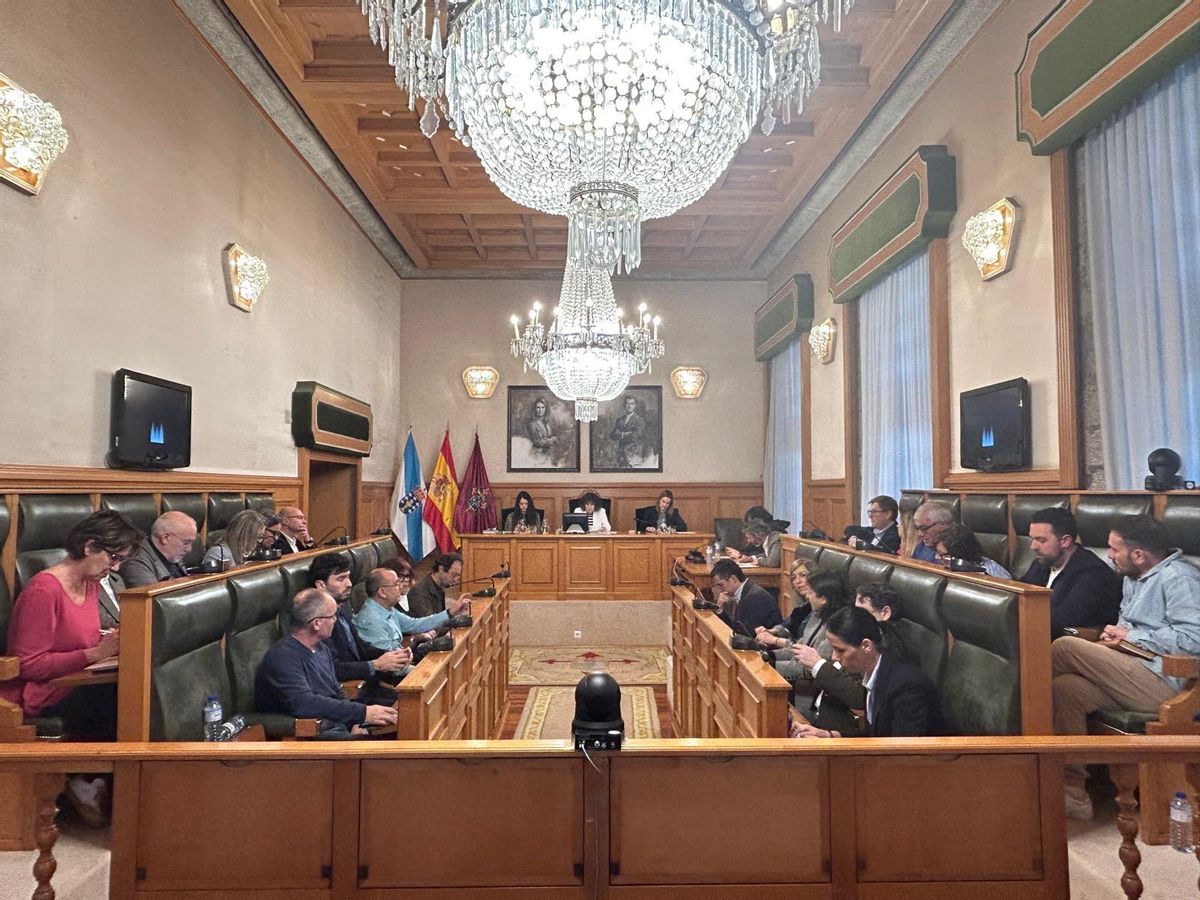 Luz verde a los presupuestos de Santiago tras no admitir el pleno las alegaciones de los vecinos de Volta de Castro