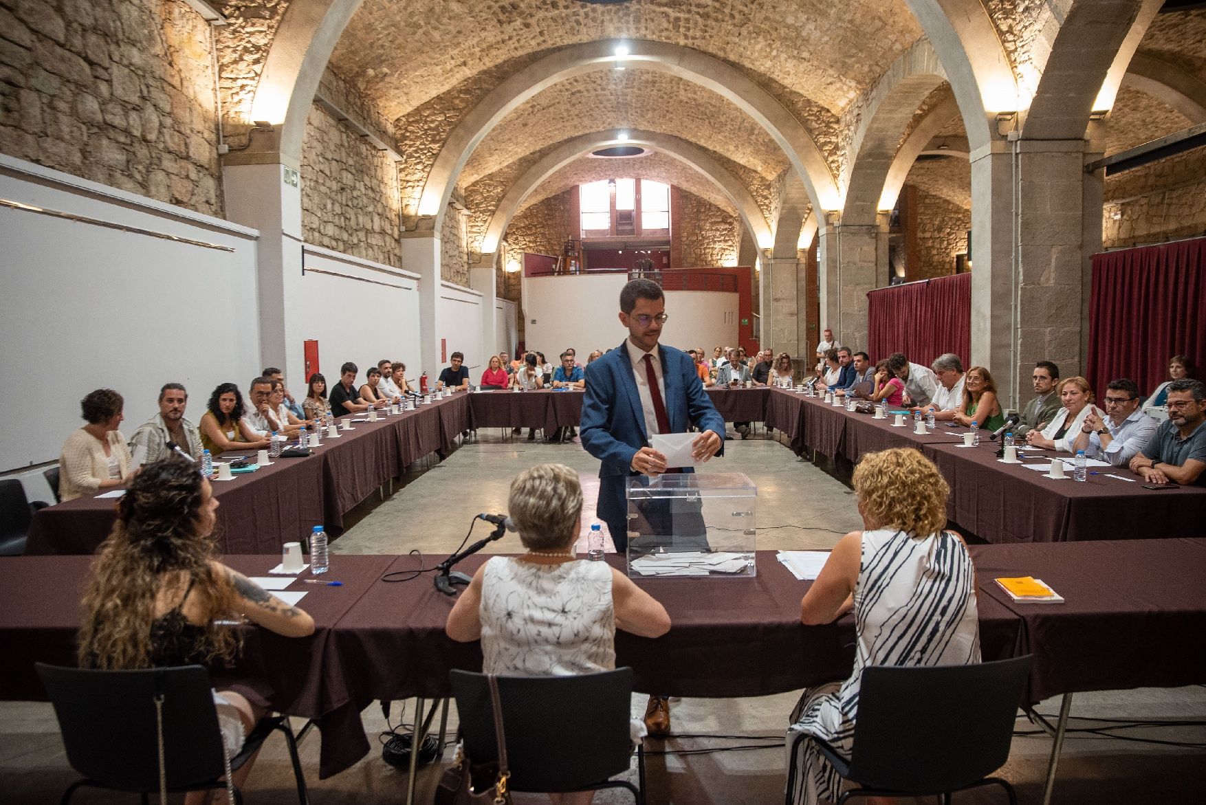 Totes les imatges de la constitució del Consell Comarcal del Bages