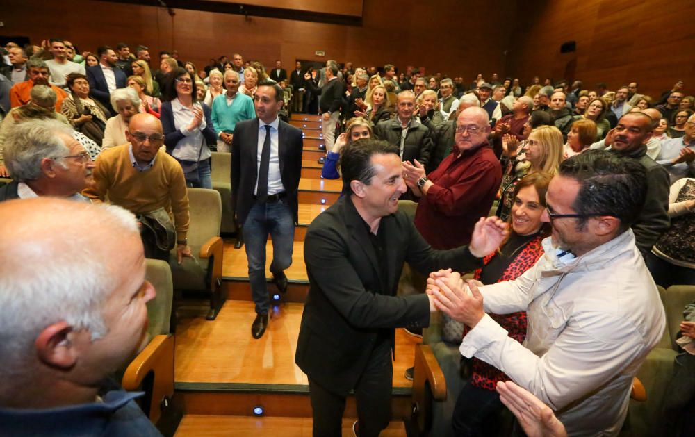 Presentación de la candidatura de Bernabé Cano.