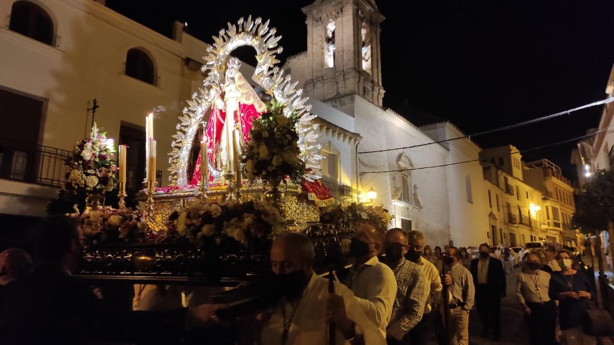 Procesión de la Virgen de la Cabeza en Bujalance.