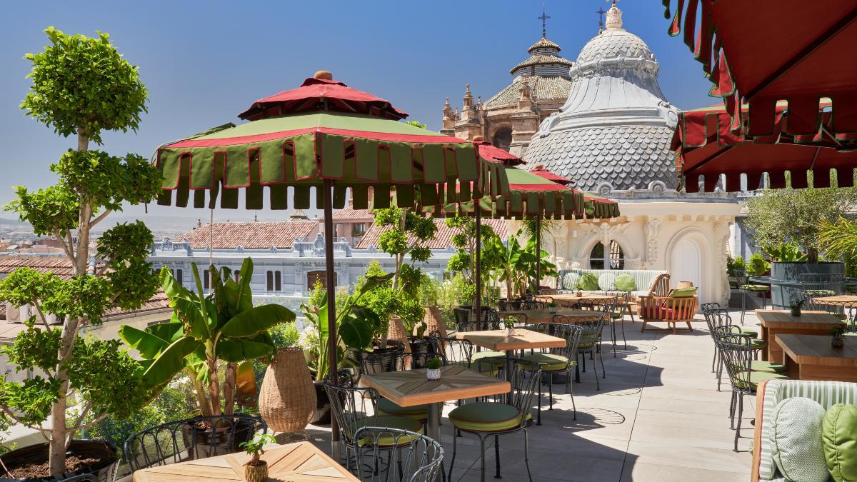 Con vistas a la catedral y ubicado en un antiguo banco: así es el primer hotel Gran Lujo de Granada