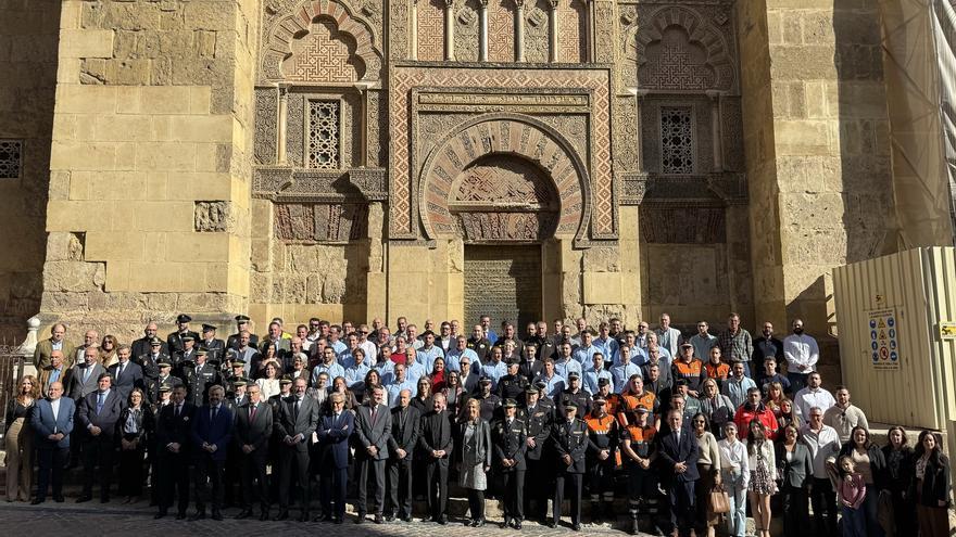 El homenaje a las instituciones por su labor en el incendio de la Mezquita-Catedral, en imágenes