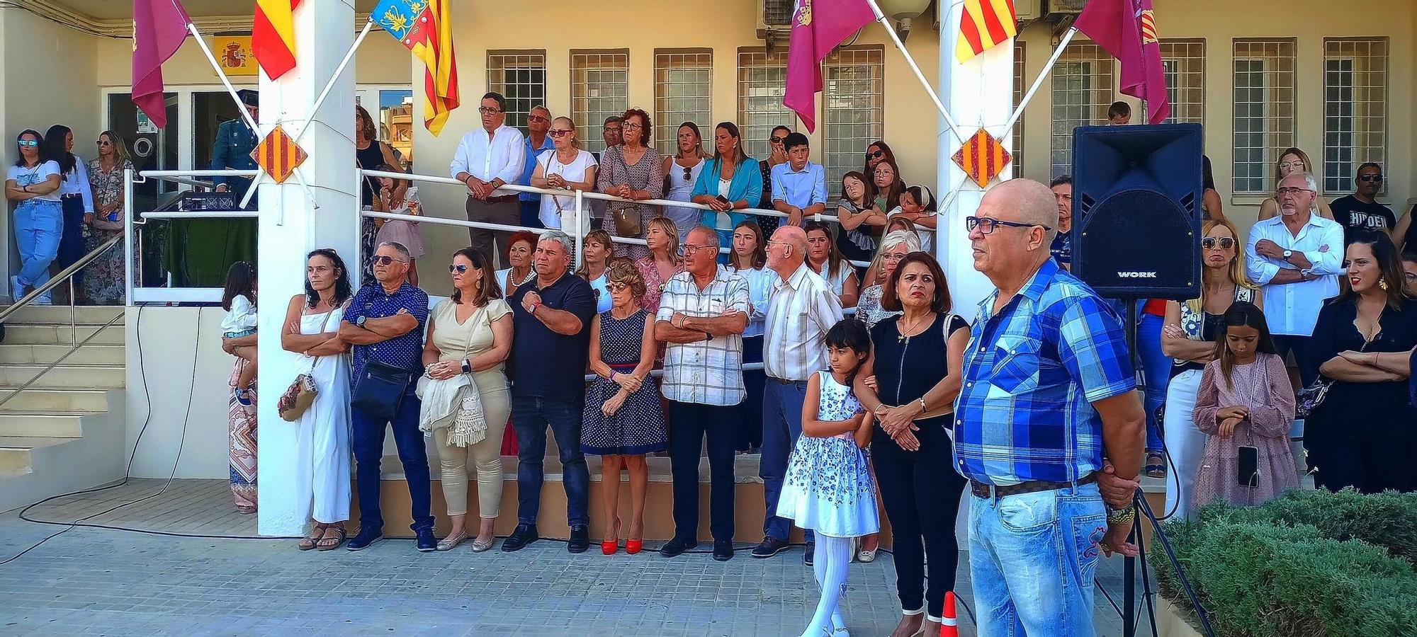 La Ribera se vuelca con la Guardia Civil el día de su patrona