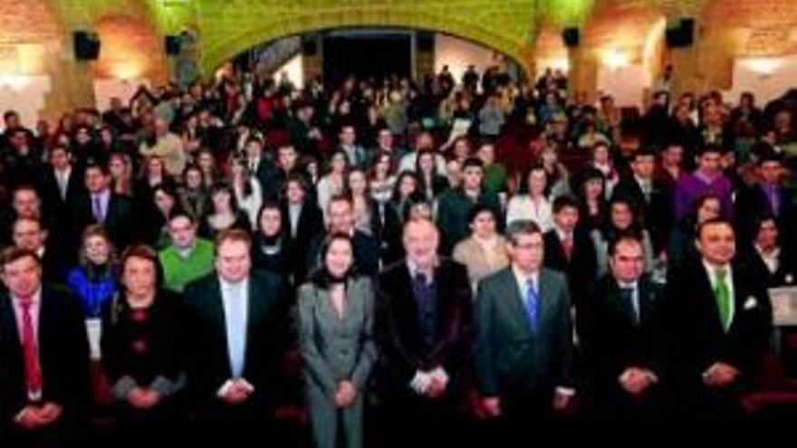 Los mejores universitarios de la región reciben sus premios