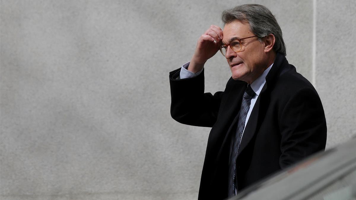 Artur Mas abandona el Tribunal Supremo.