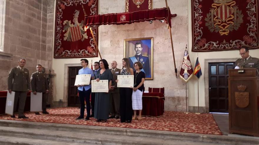 Tres titulados de la UA reciben el Premio &quot;Capitanía General de Valencia&quot;