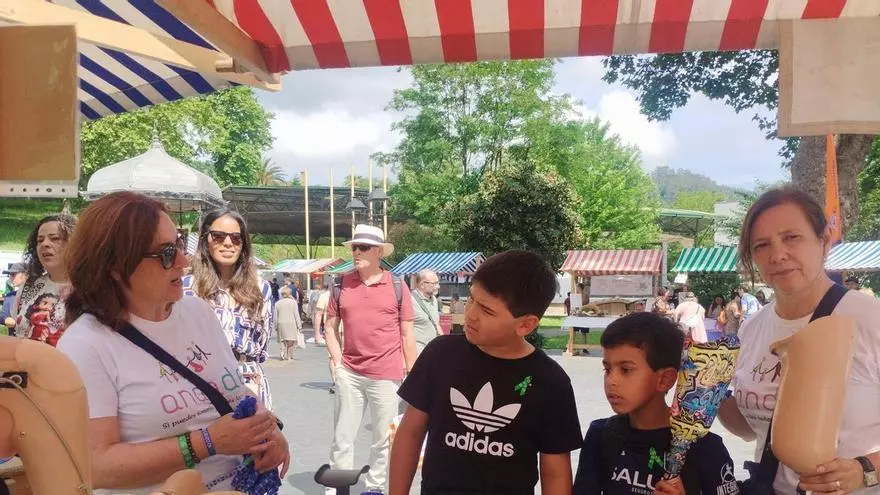VÍDEO: Bienestar y ocio se dan la mano en la exitosa Feria de la Salud de Grado